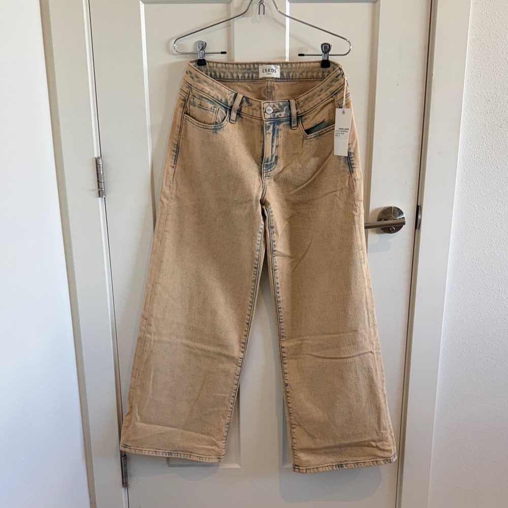Ceros Women's Straight Leg Jeans - Tan